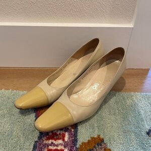 Salvatore Ferragamo Women’s Pointed Pump Heels Business US8.5